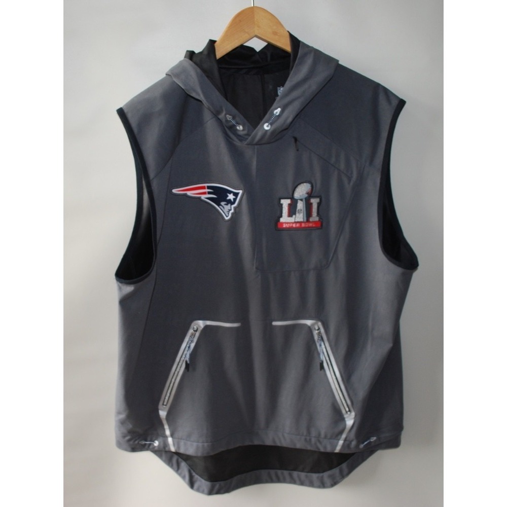 Nike On‑Field NFL Super Bowl LII Hooded Vest Patriots Men's L – Used, Good